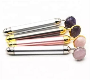 Rose Rose Quartz Jade Roller