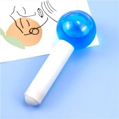 كرات الثلج لتدليك الوجه