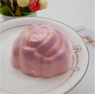 قنبلة حمام على شكل وردة فاخرة