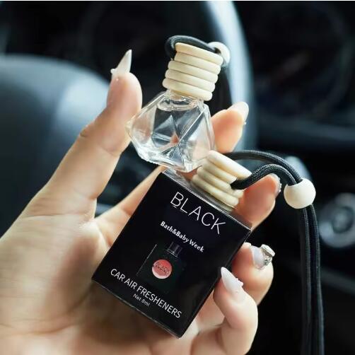 معطر هواء للسيارة بزجاجة زجاجية مخصصة
